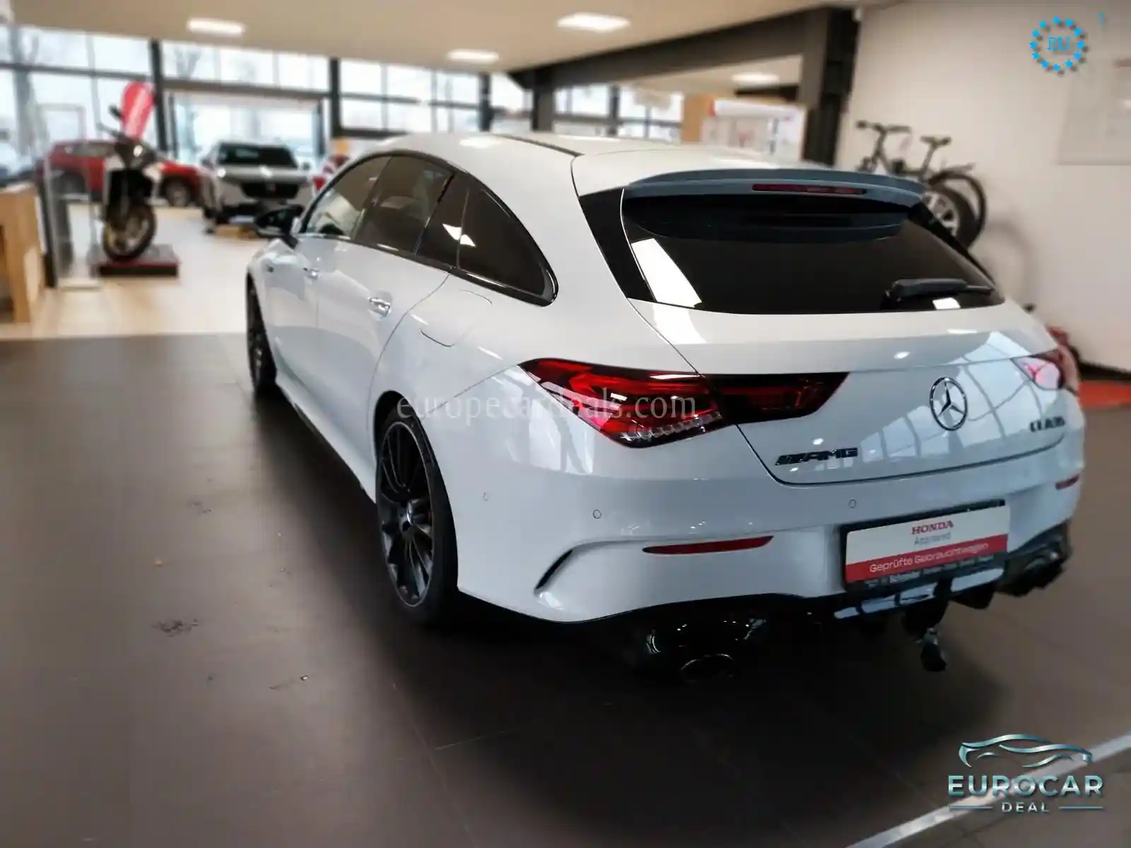 Mercedes-Benz CLA 35 AMG Shooting Brake