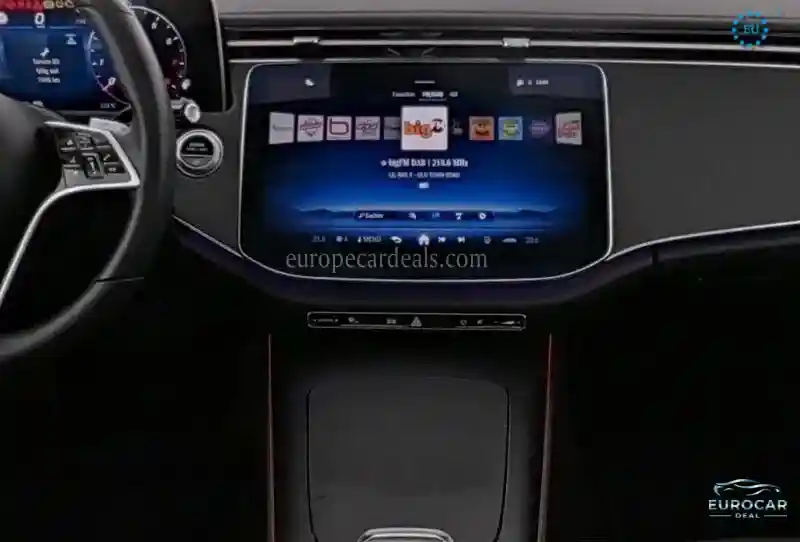 Mercedes-Benz E 200