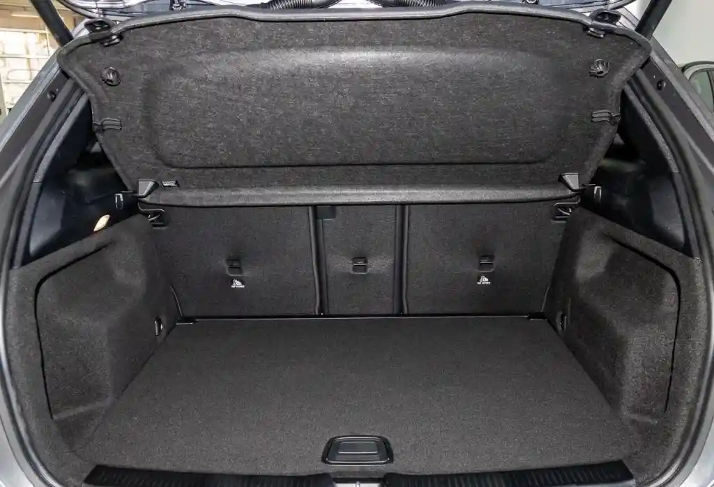 Mercedes-Benz B 220