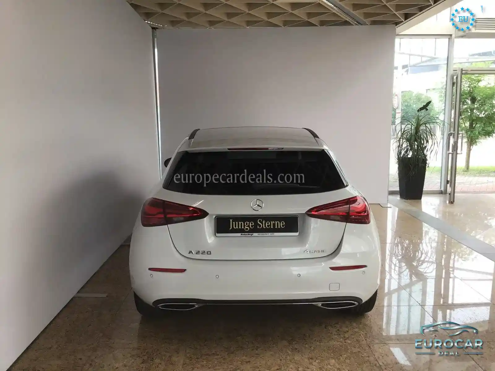 Mercedes-Benz A 220