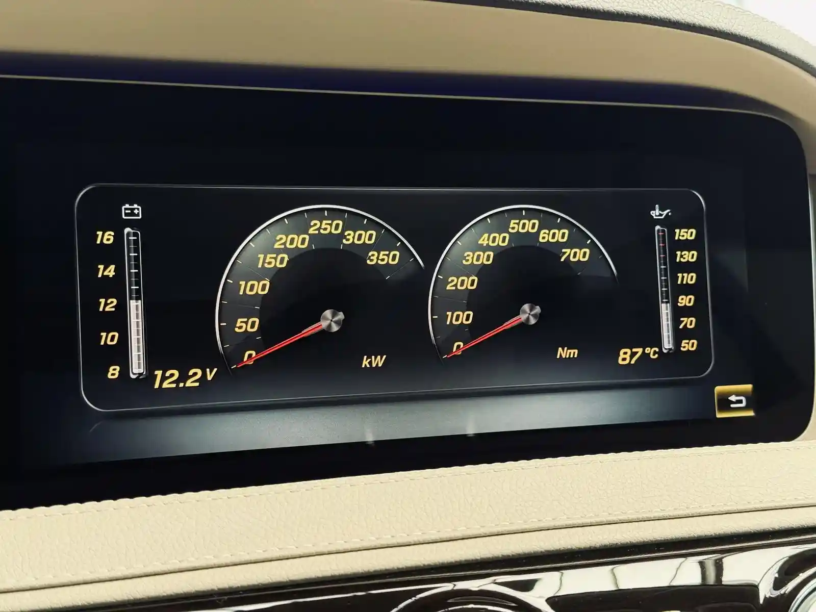 Mercedes-Benz S 560