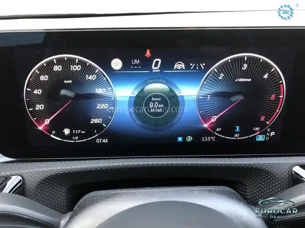 Mercedes-Benz A 220