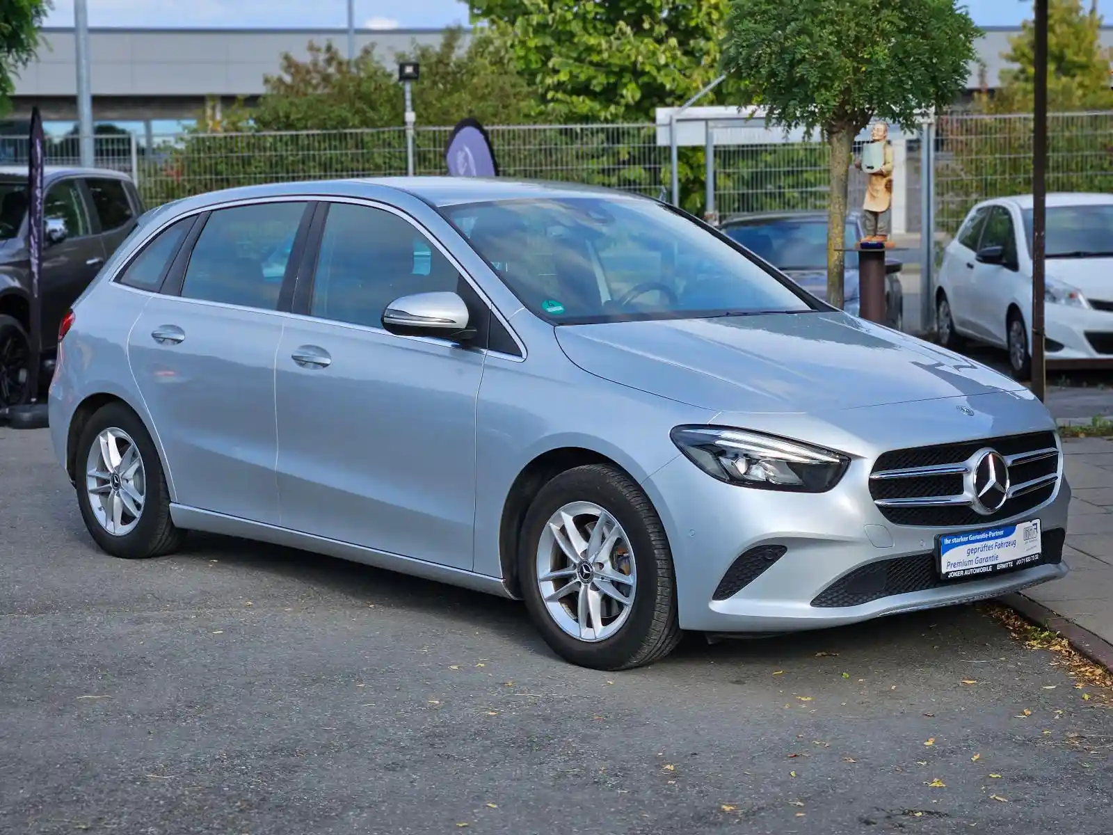 Mercedes-Benz B 200