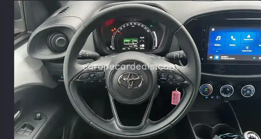 Toyota Aygo (X)
