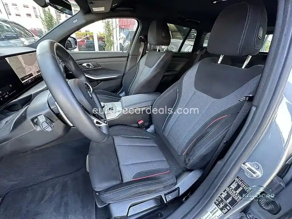 BMW 330