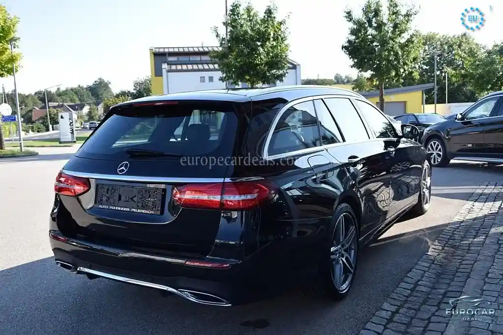 Mercedes-Benz E 400