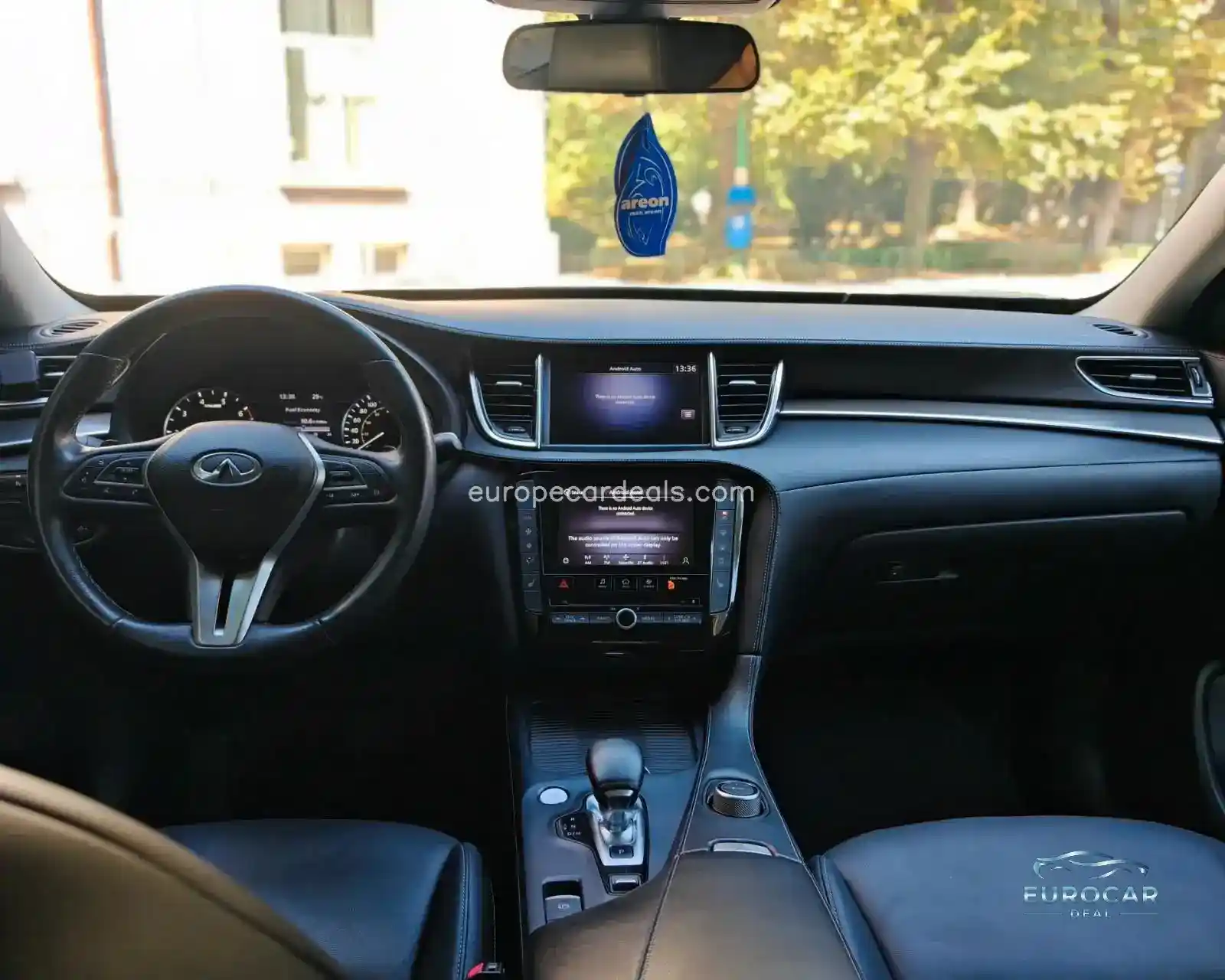 Infiniti QX50