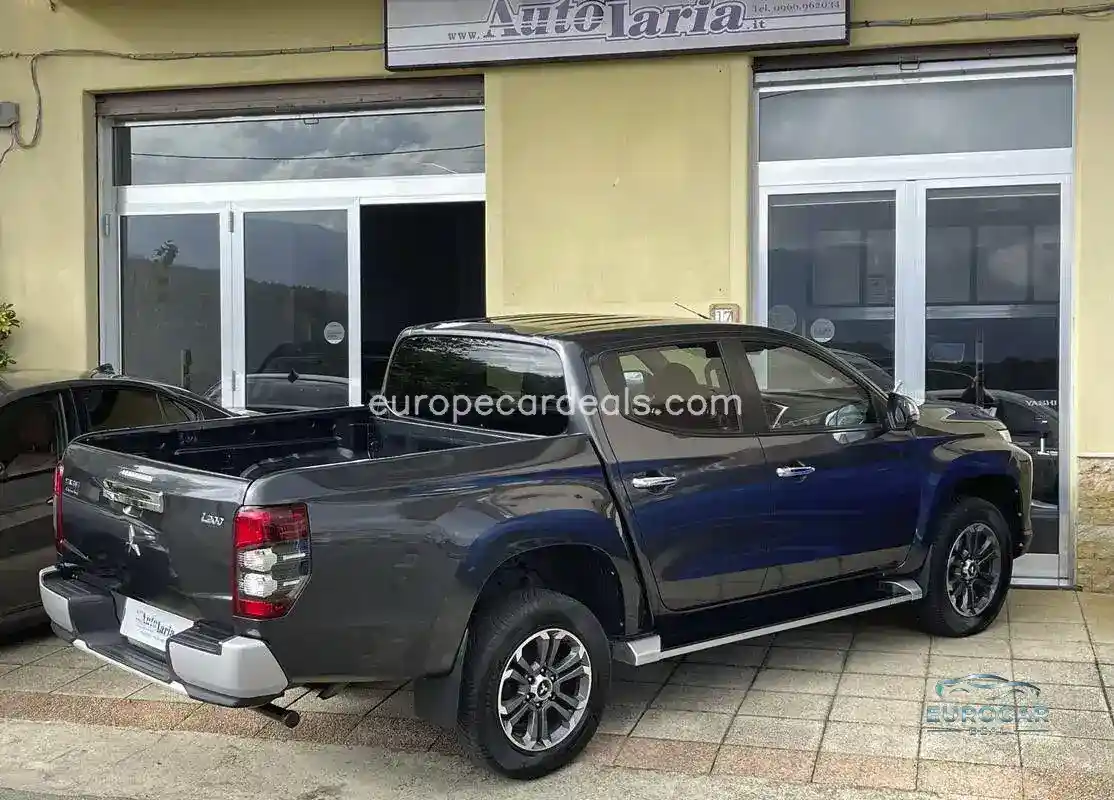 Mitsubishi L200