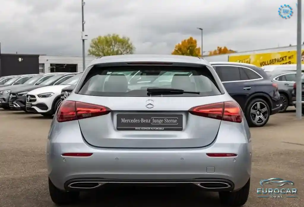 Mercedes-Benz A 180