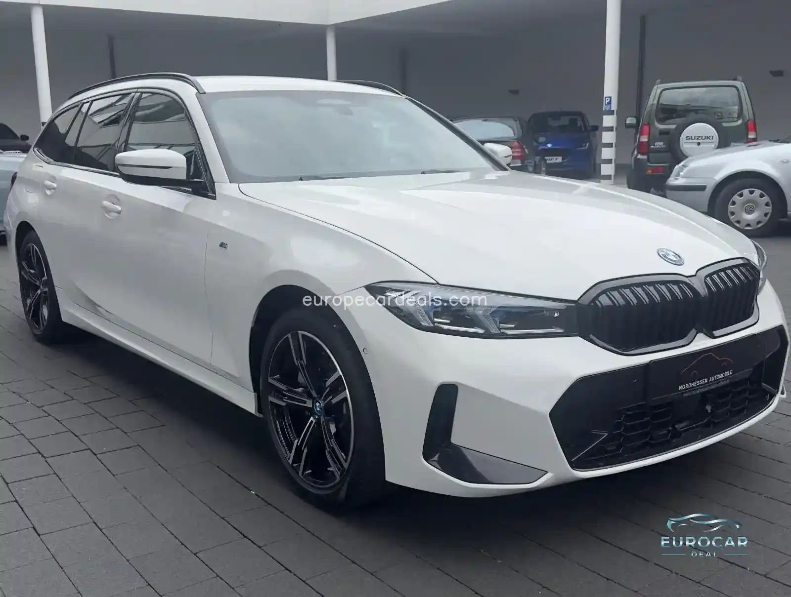 BMW 330