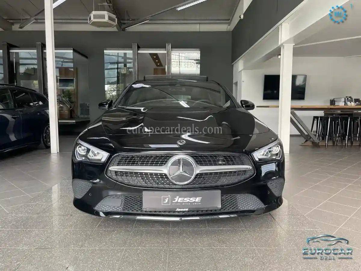 Mercedes-Benz CLA 200 Shooting Brake