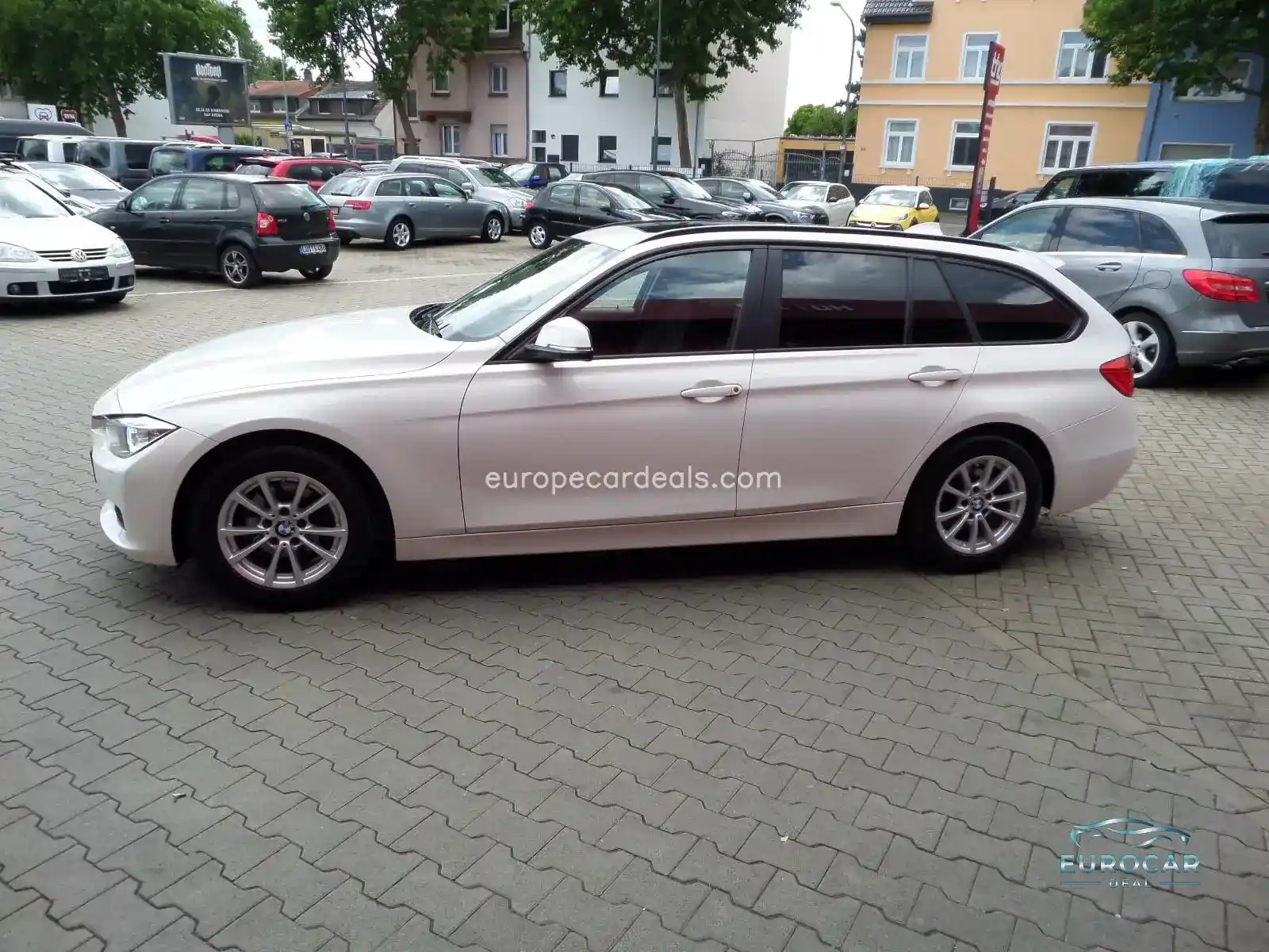 BMW 320