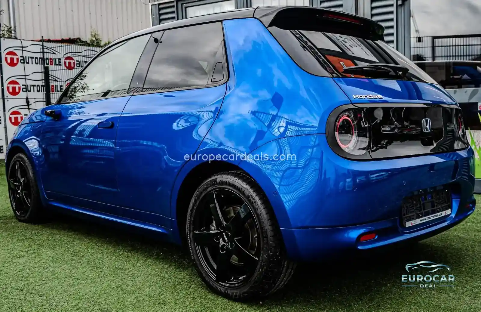 Honda e