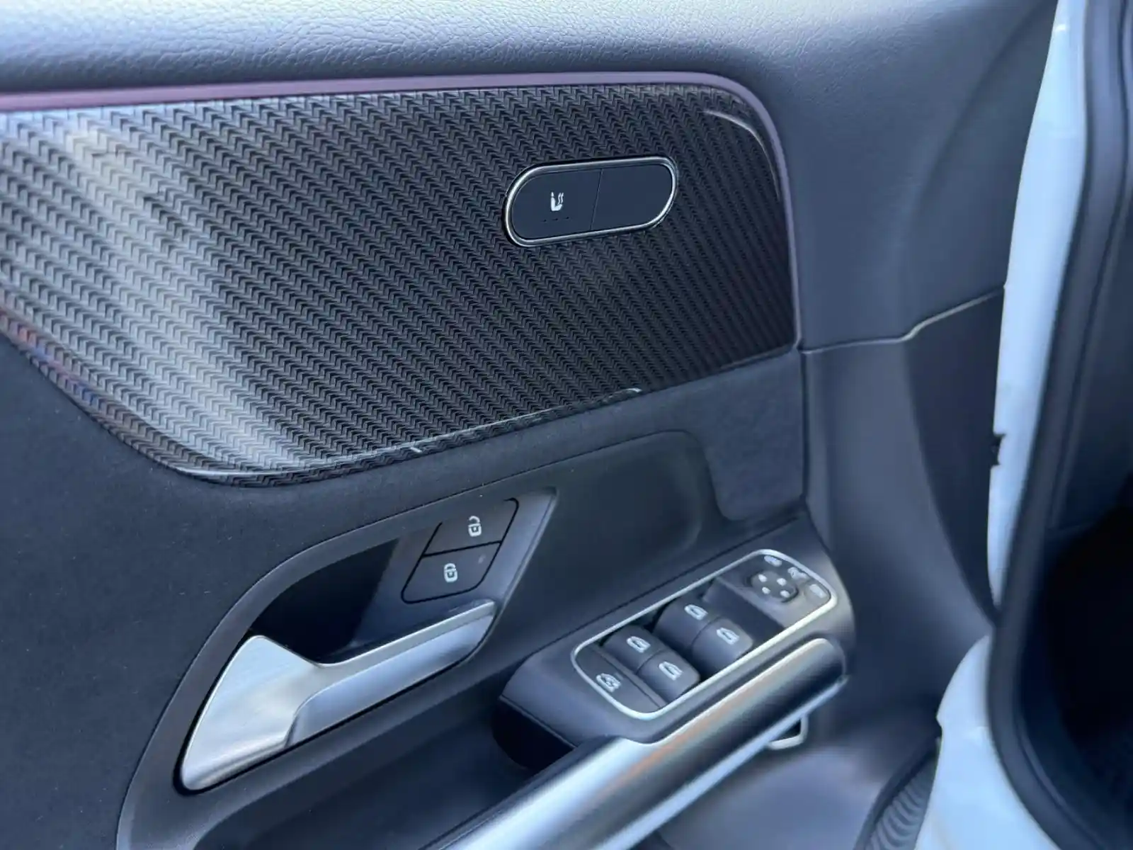 Mercedes-Benz B 220