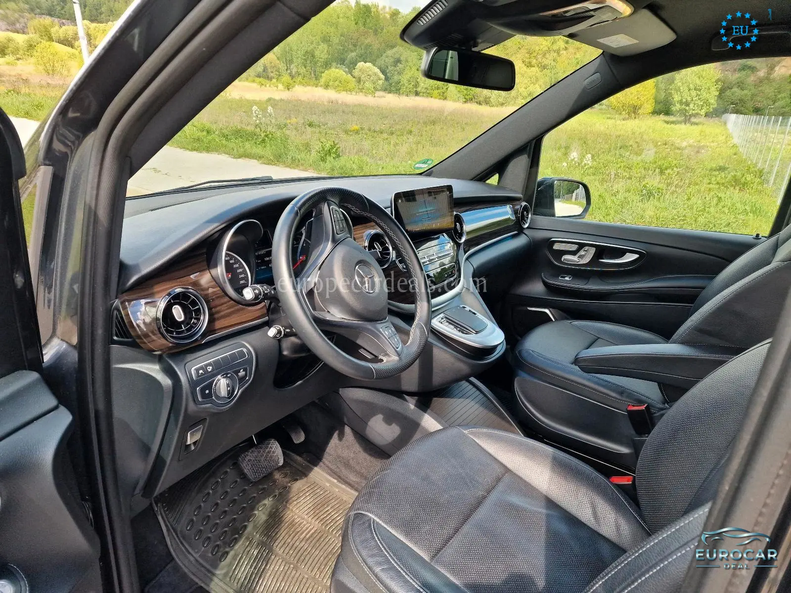 Mercedes-Benz V 250