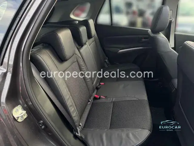 Suzuki (SX4) S-Cross