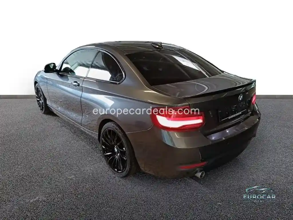 BMW 218