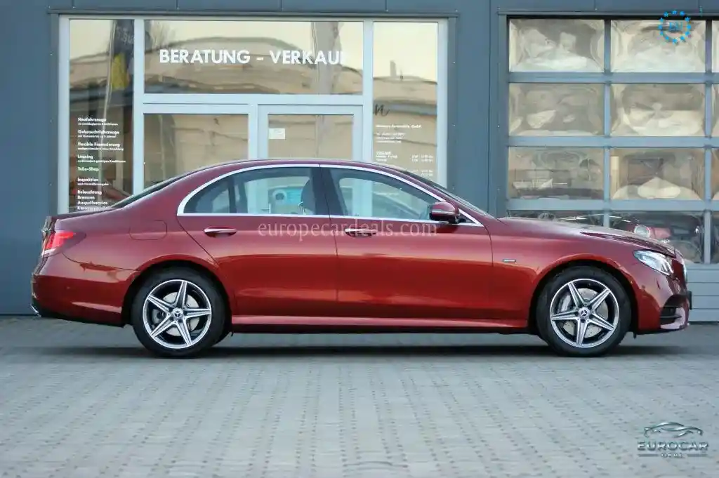 Mercedes-Benz E 300