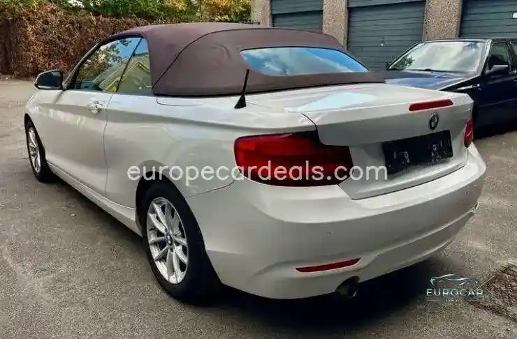 BMW 218