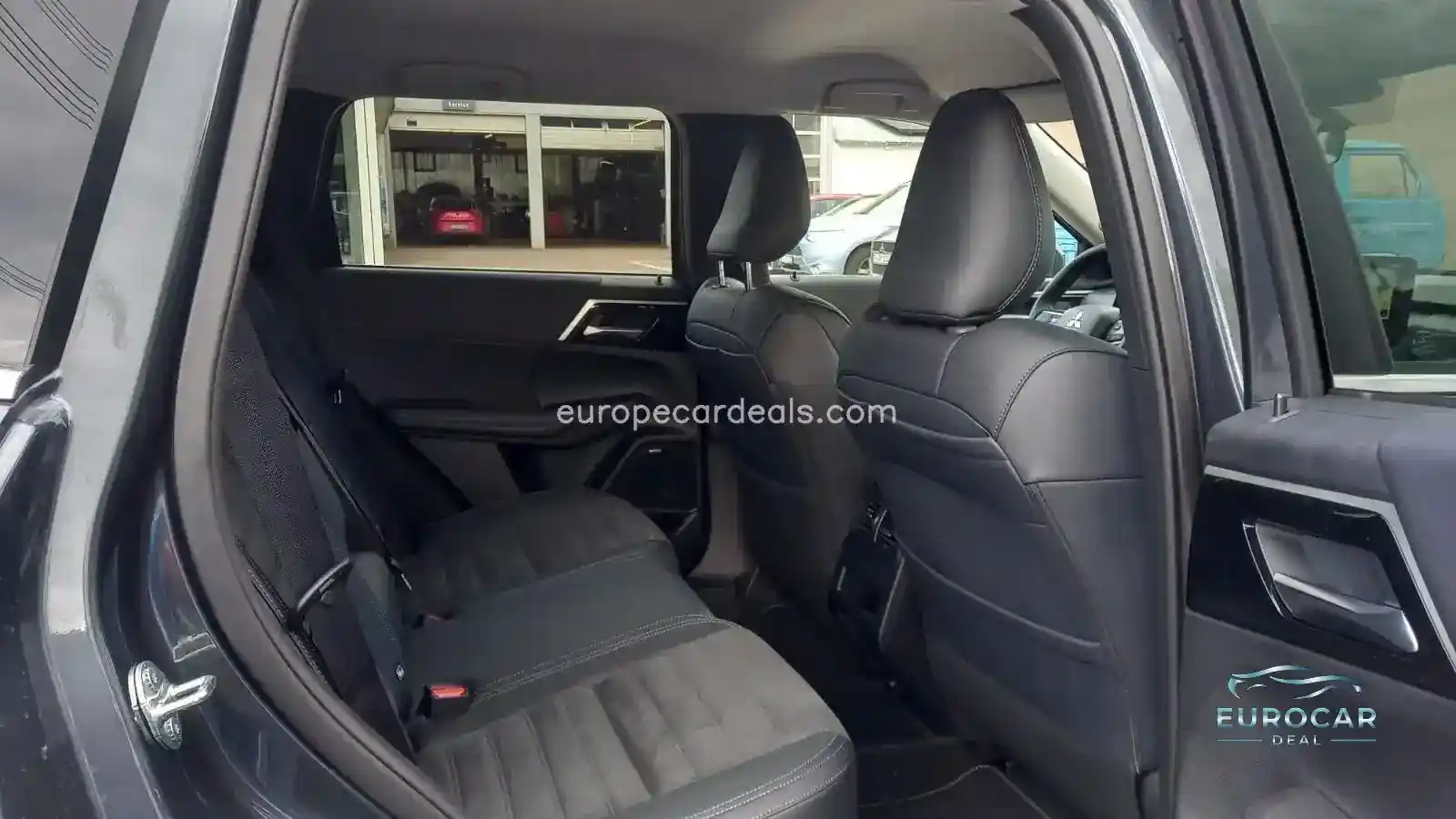 Mitsubishi Plug-in Hybrid Outlander