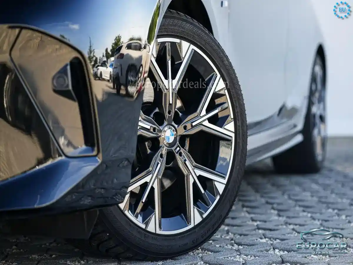 BMW 120