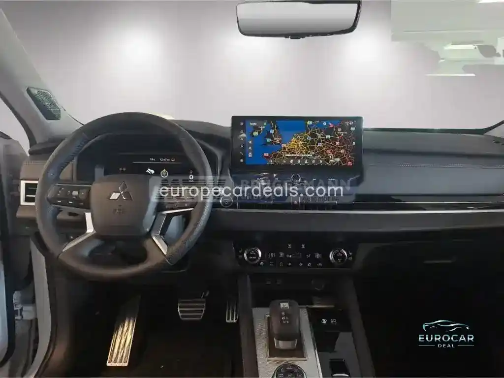 Mitsubishi Plug-in Hybrid Outlander