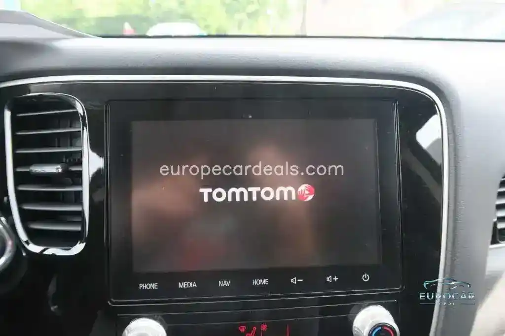 Mitsubishi Plug-in Hybrid Outlander