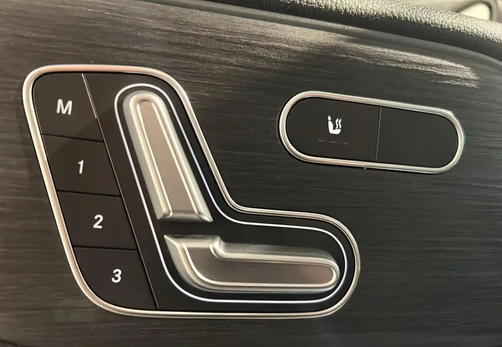Mercedes-Benz B 220