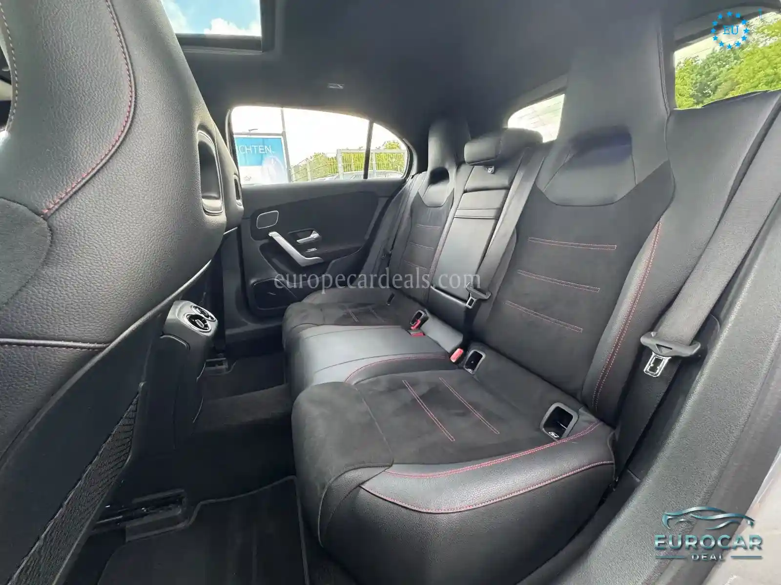 Mercedes-Benz A 45 AMG