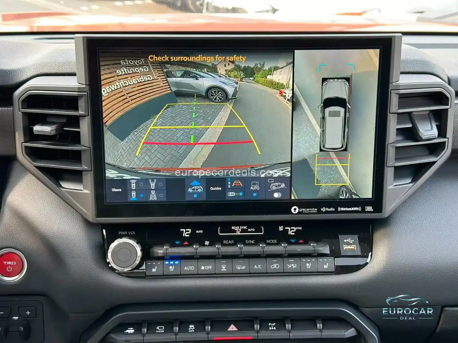 Toyota Sequoia