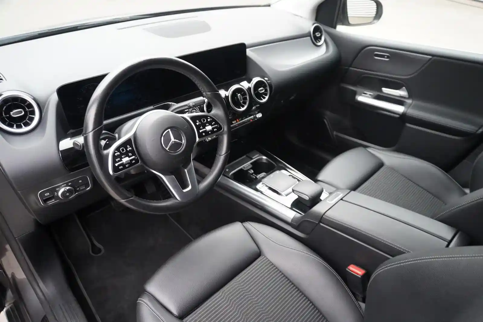 Mercedes-Benz B 150