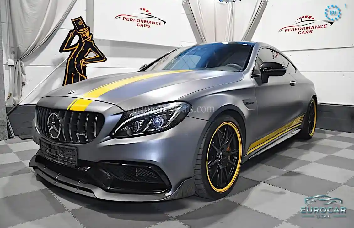 Mercedes-Benz C 63 AMG