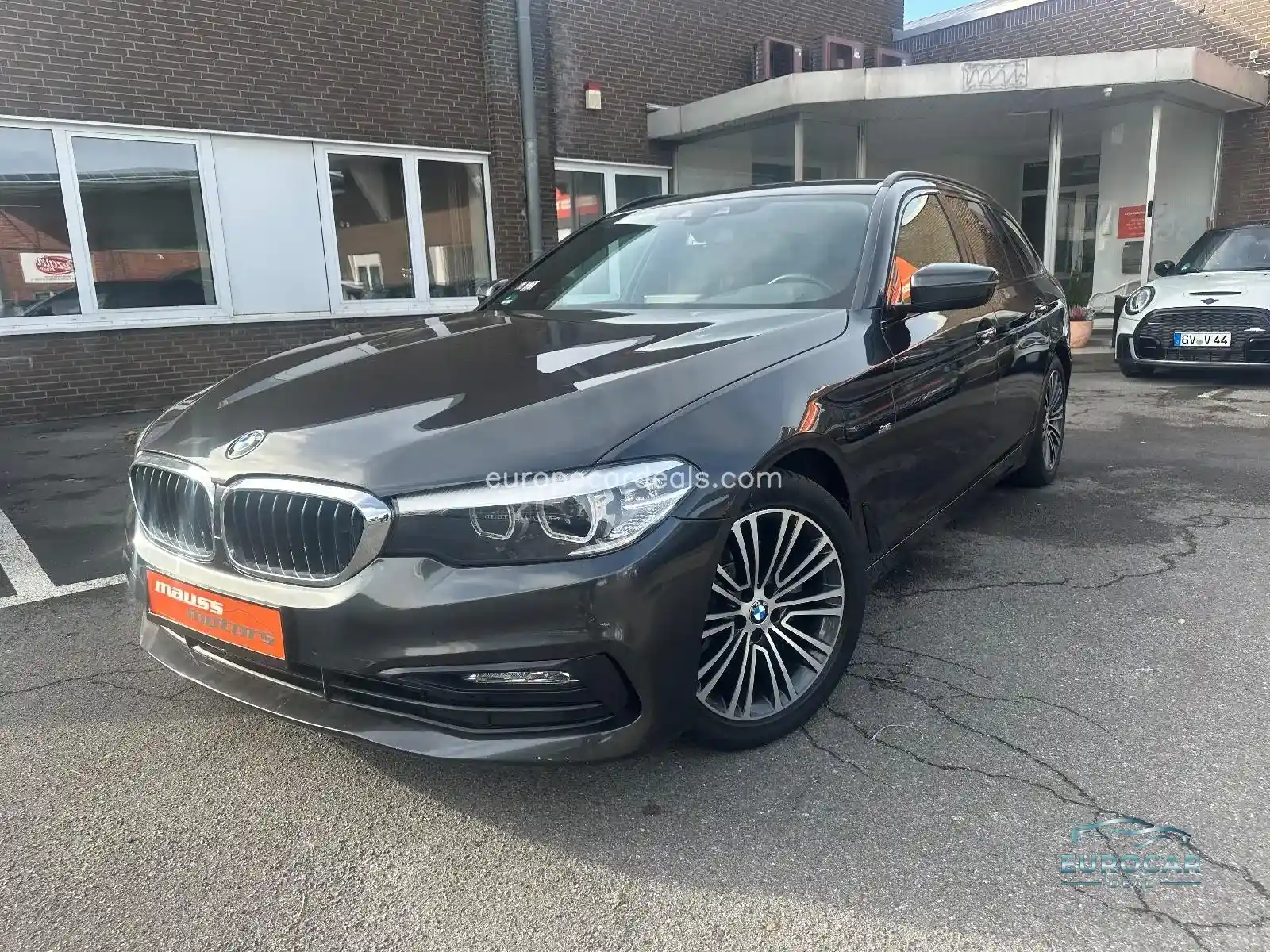 BMW 520