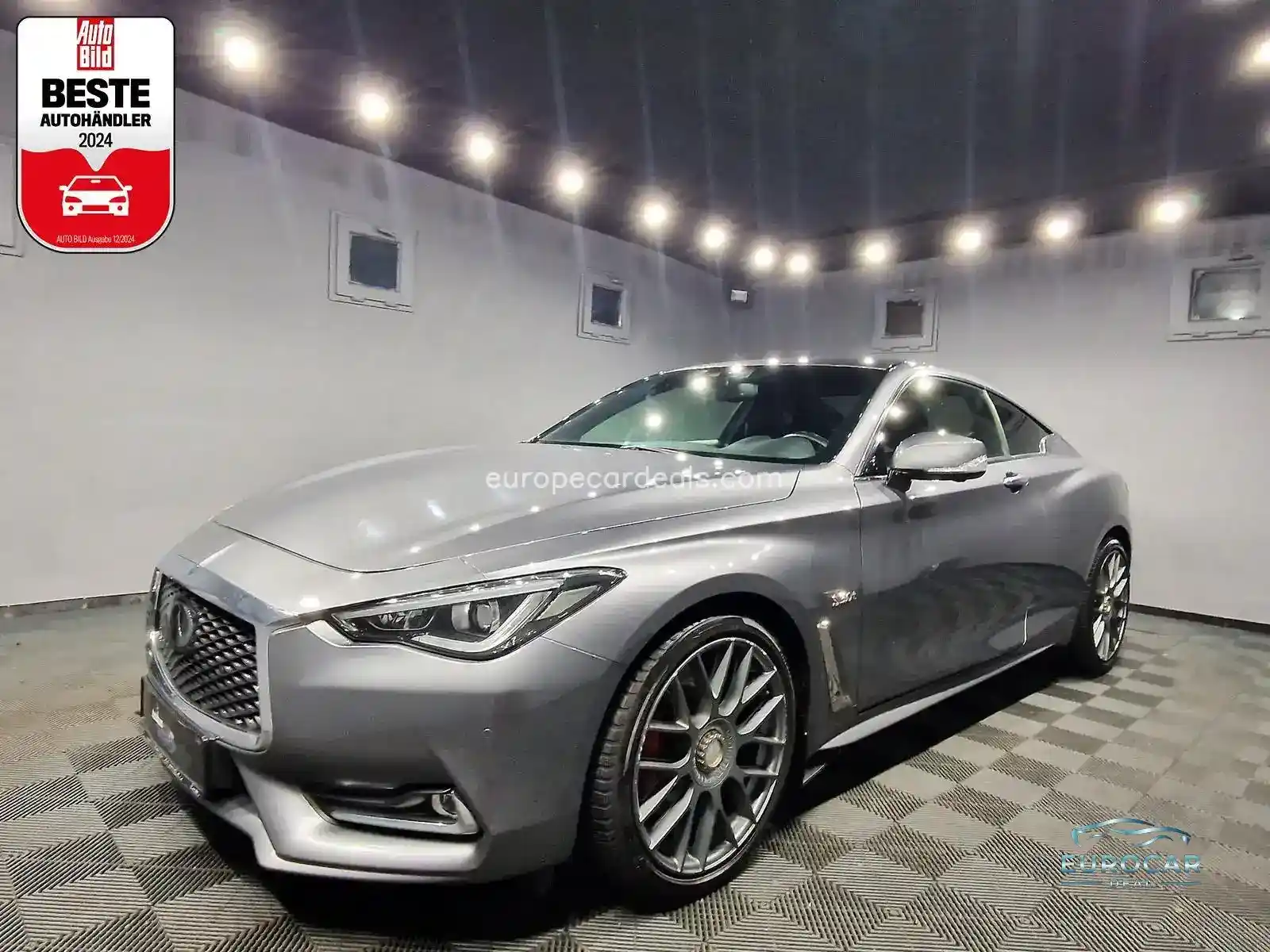 Infiniti Q60