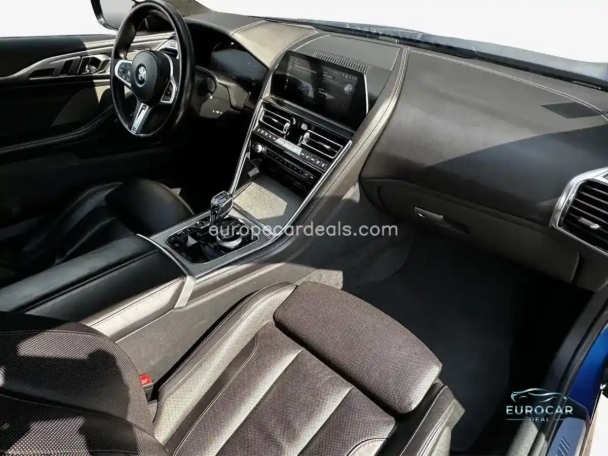 BMW 840