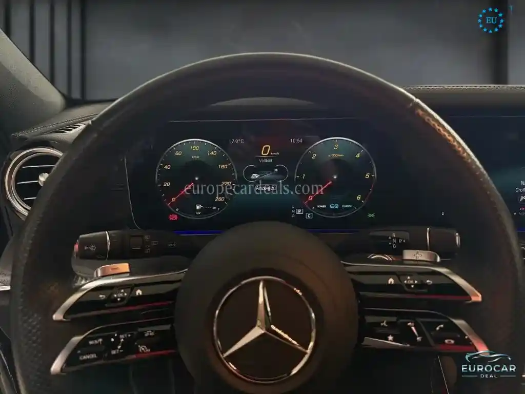 Mercedes-Benz E 220