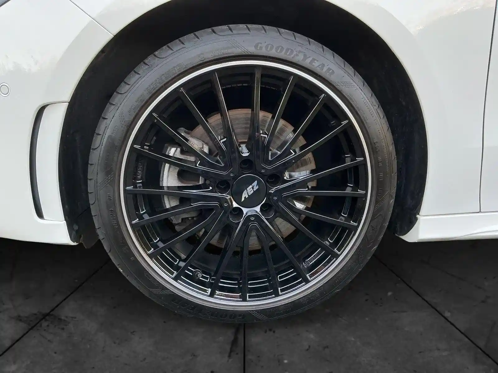 Mercedes-Benz B 250
