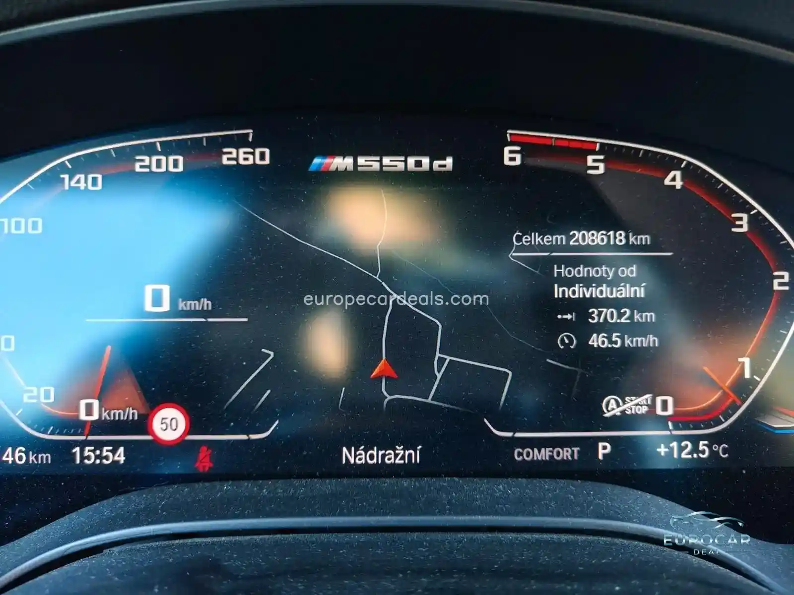 BMW M550