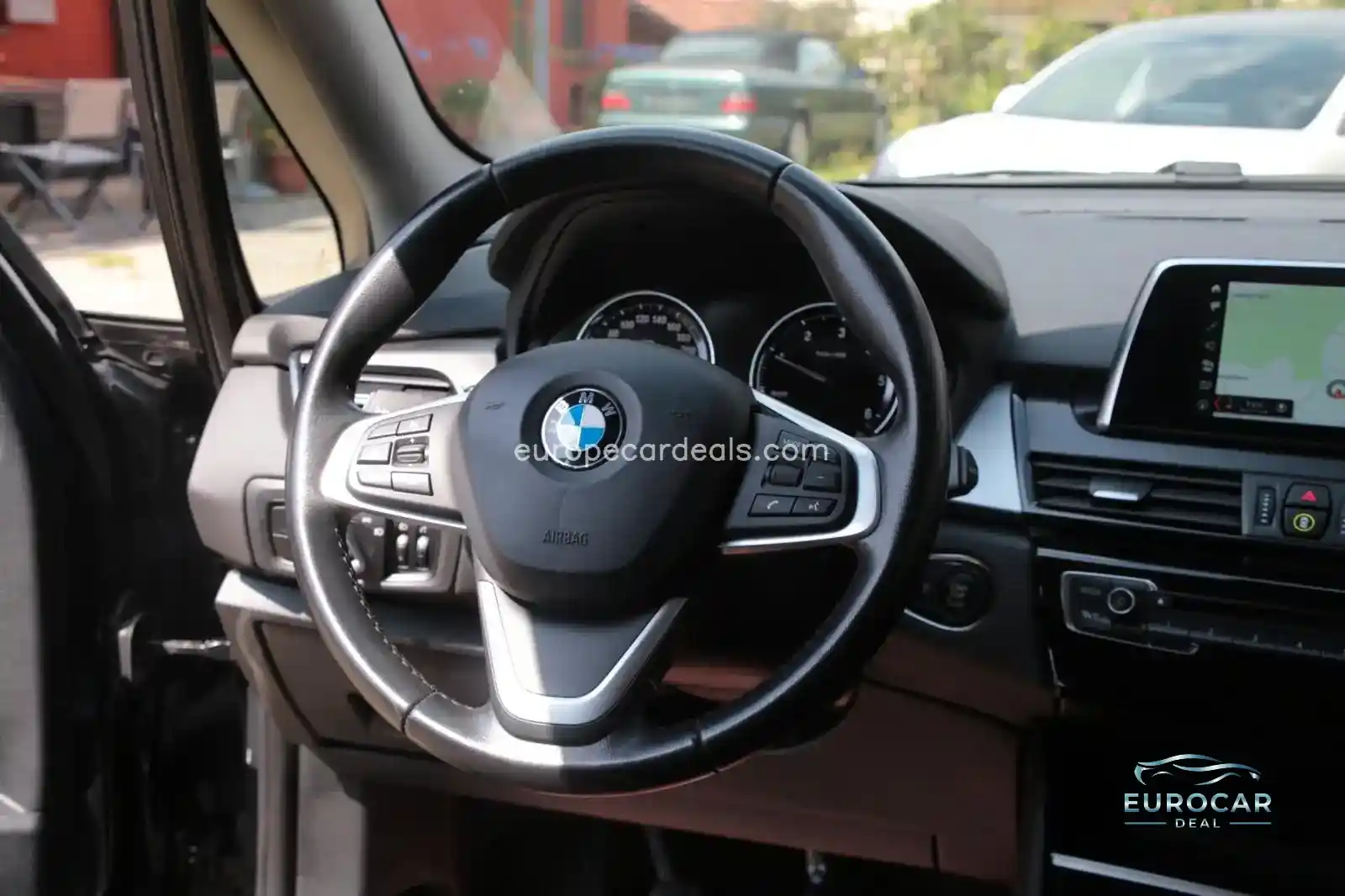 BMW 216