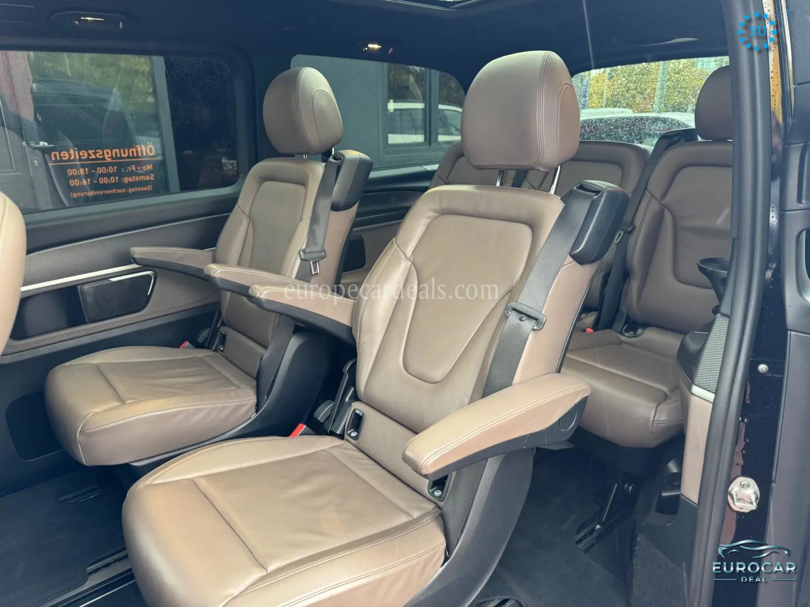 Mercedes-Benz V 220