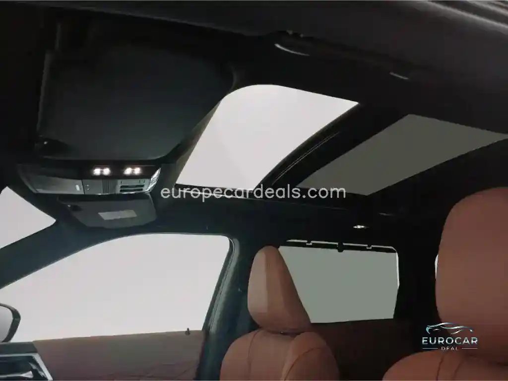 Mitsubishi Plug-in Hybrid Outlander