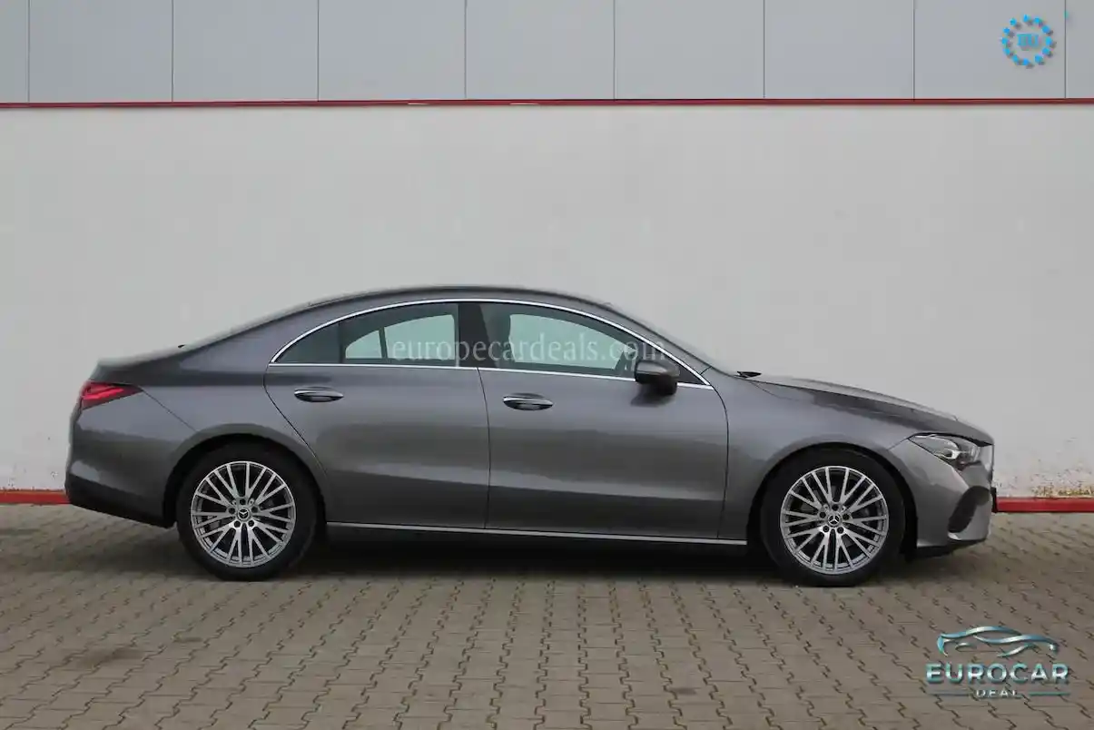 Mercedes-Benz CLA 180