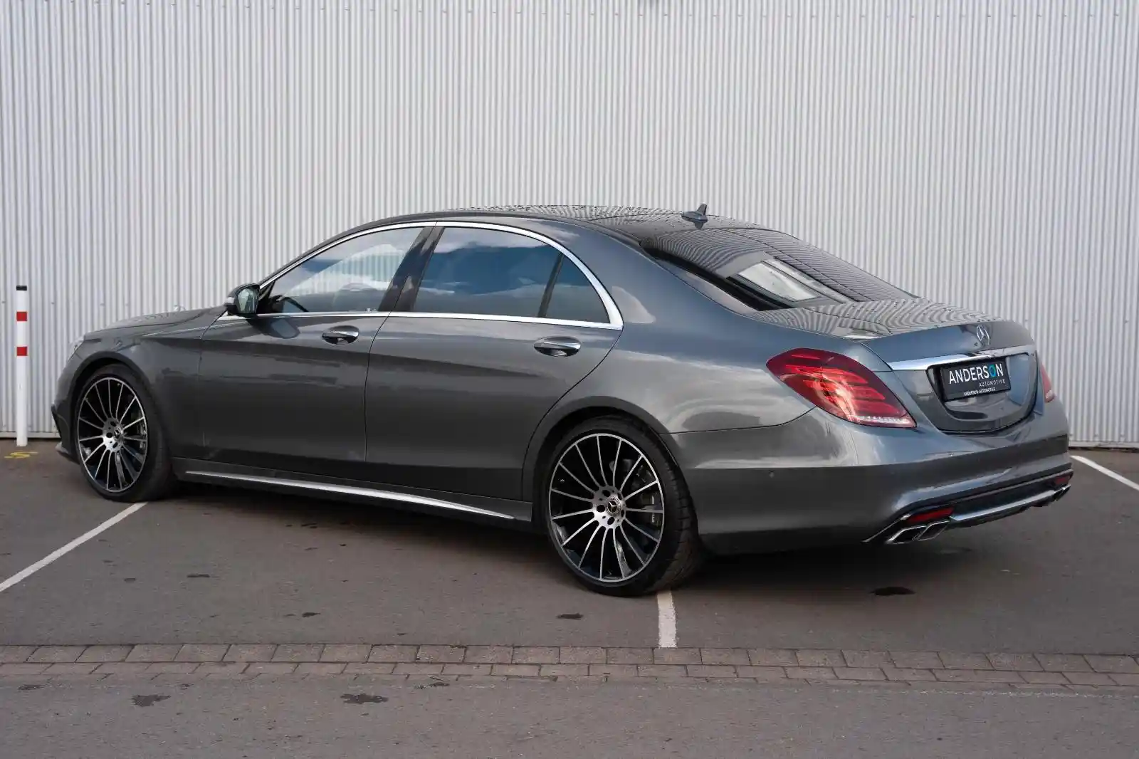 Mercedes-Benz S 63 AMG