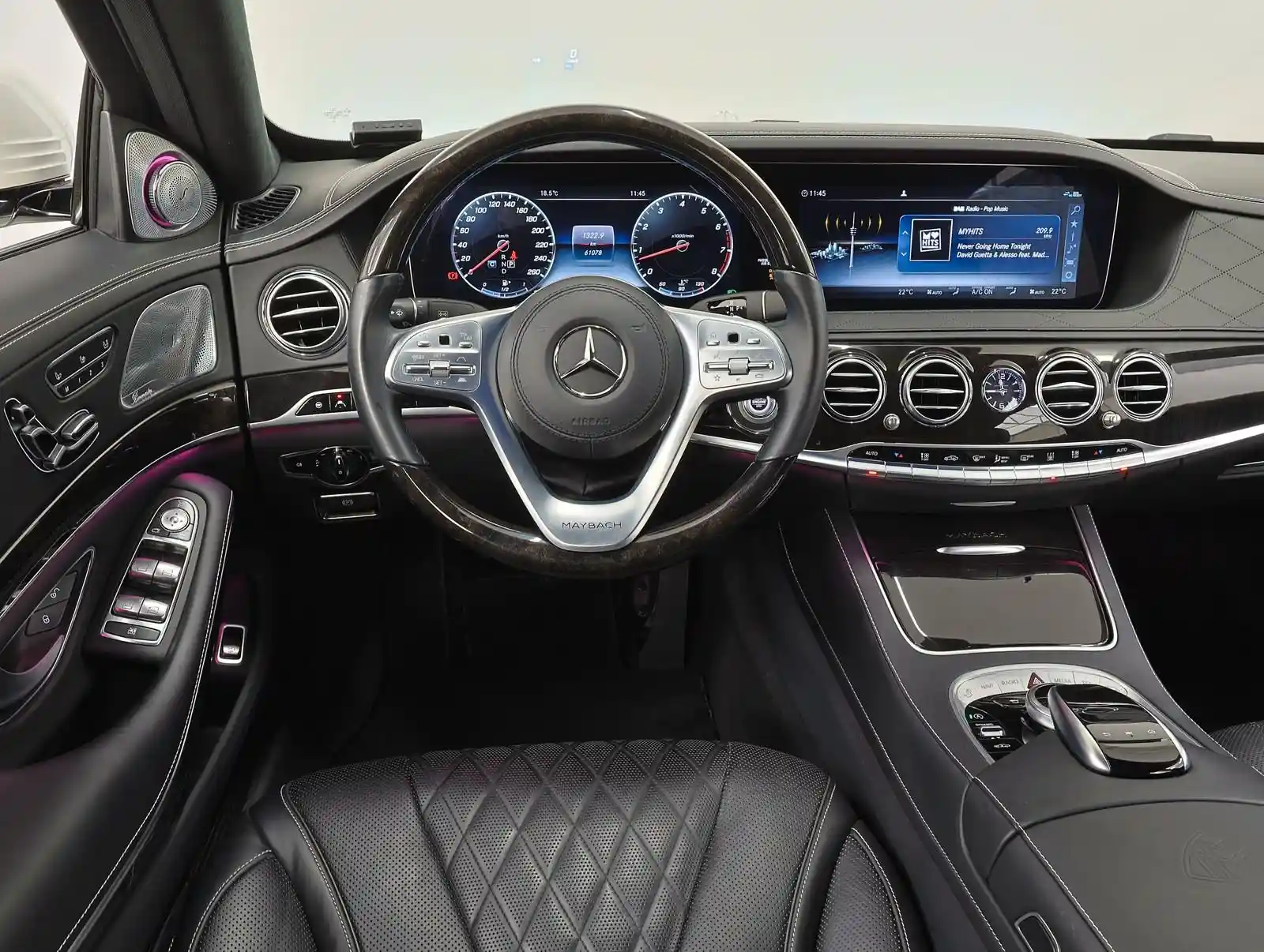Mercedes-Benz S 560