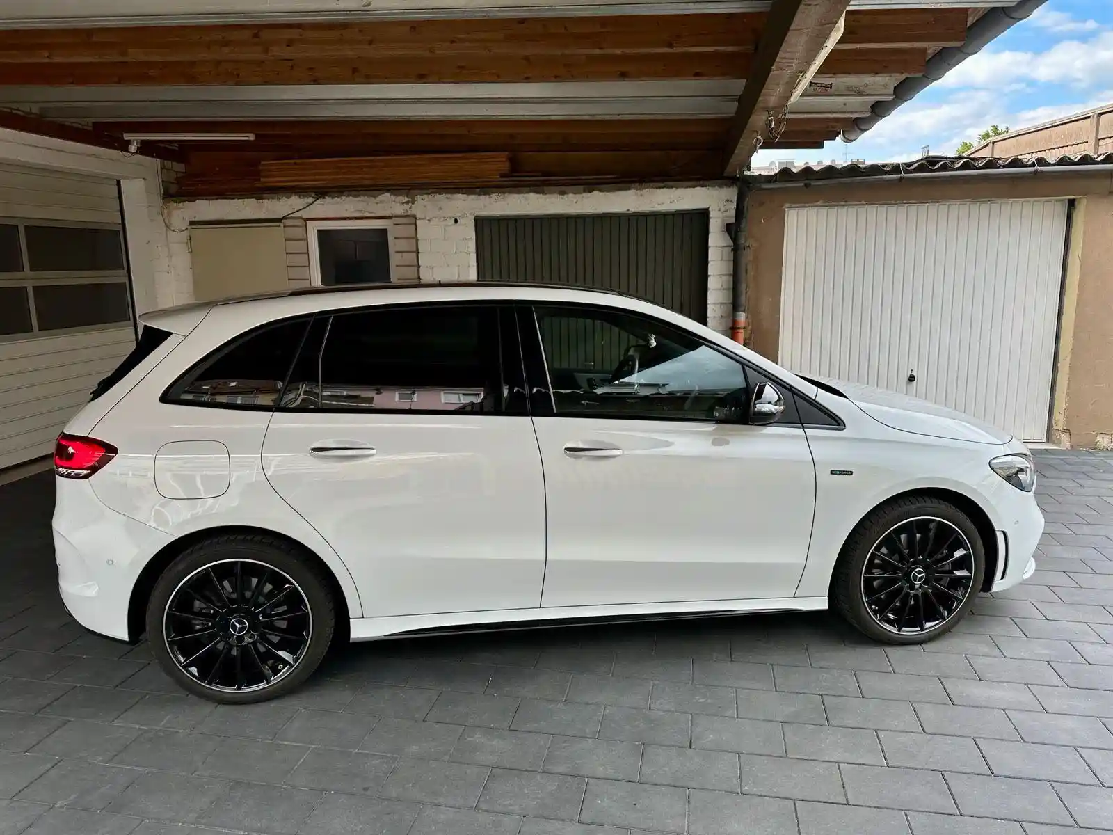 Mercedes-Benz B 250