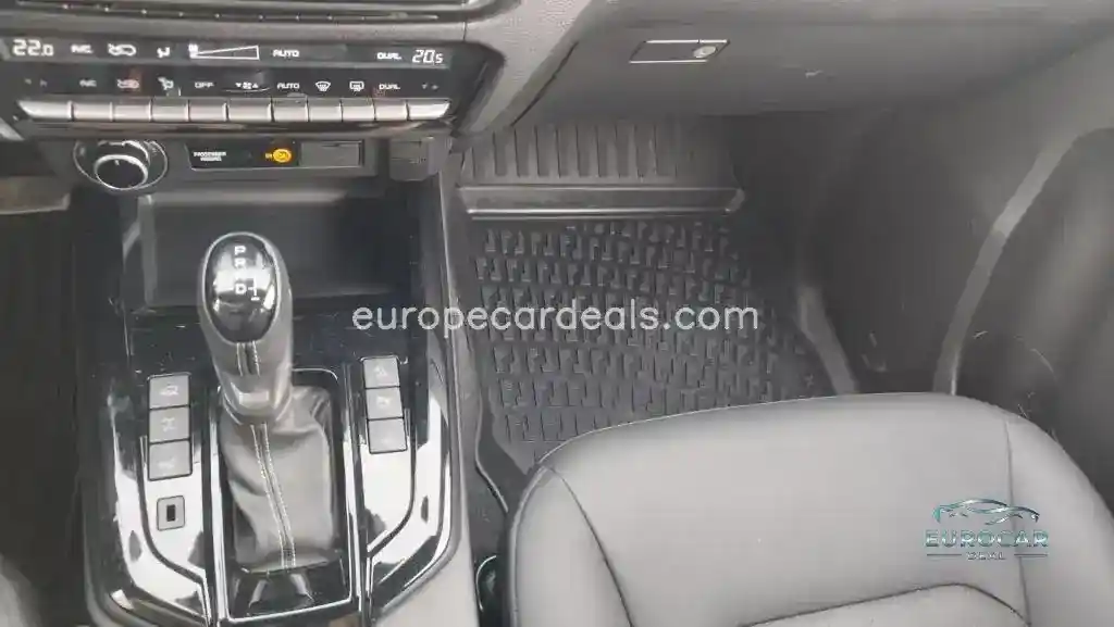 D-MAX Double Cab 4×4, V-Cross, AHZV, Hard-Top