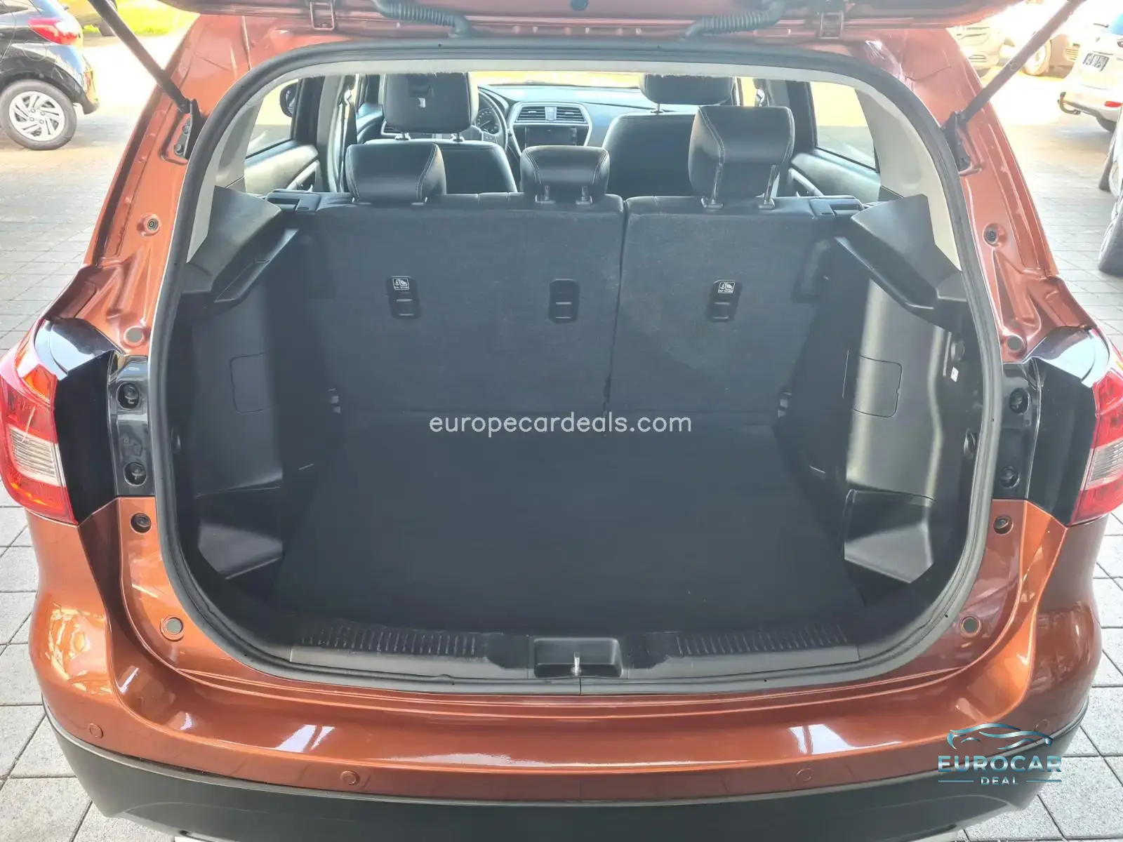 Suzuki (SX4) S-Cross