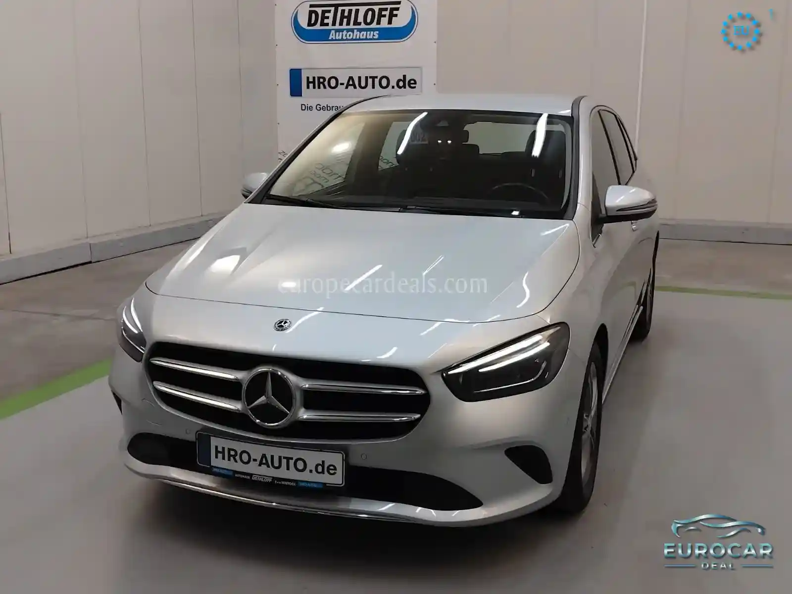 Mercedes-Benz B 180
