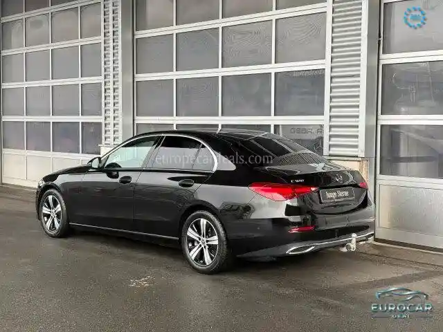Mercedes-Benz C 180