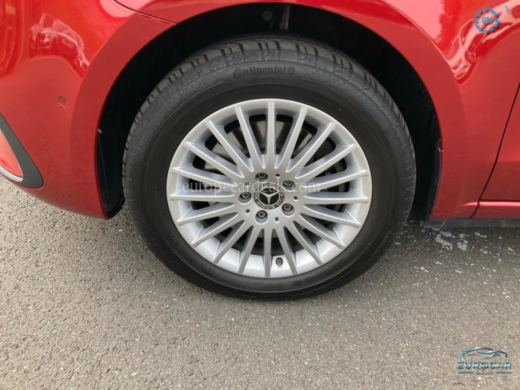 Mercedes-Benz V 250